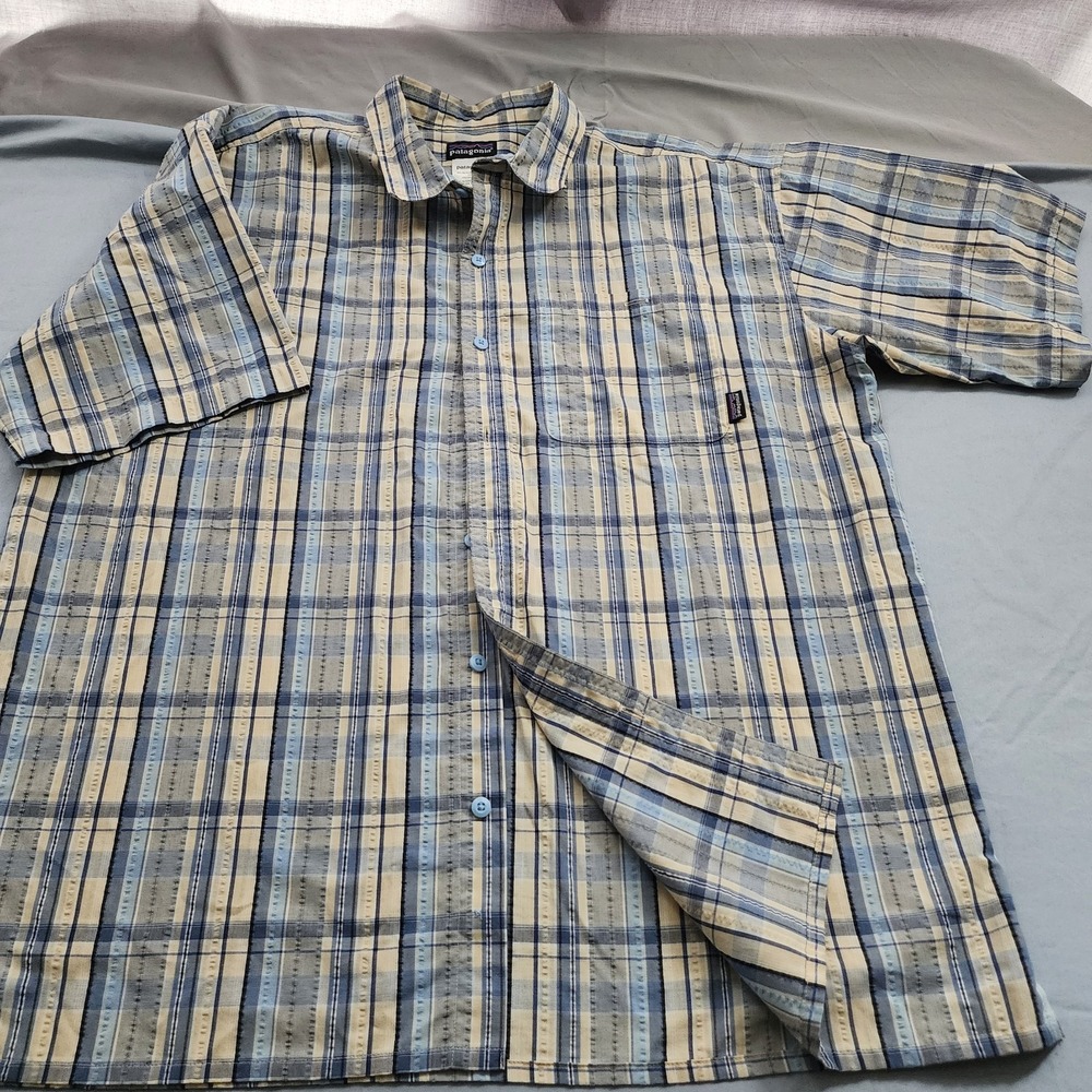 Patagonia Mens Blue Large Textured Plaid SS Button Down‎ Shirt Casual Polished